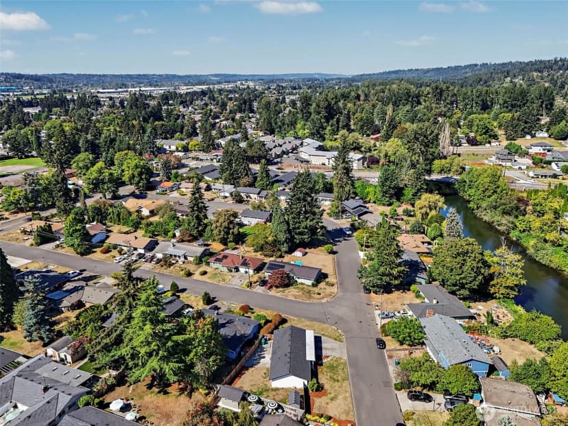 Property photo for 505 Riverview Drive, Auburn photo 28