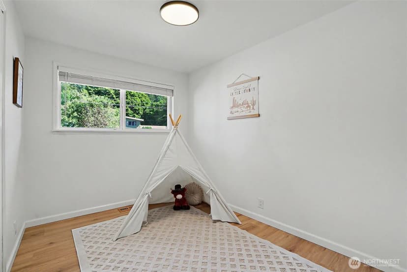 Property photo for 505 Riverview Drive, Auburn photo 12
