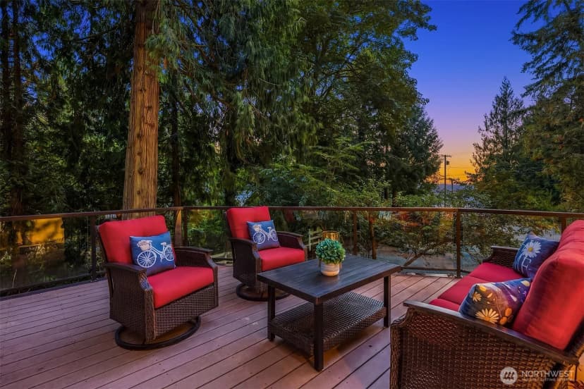 Property photo for 12034 206th Place Se, Issaquah photo 35