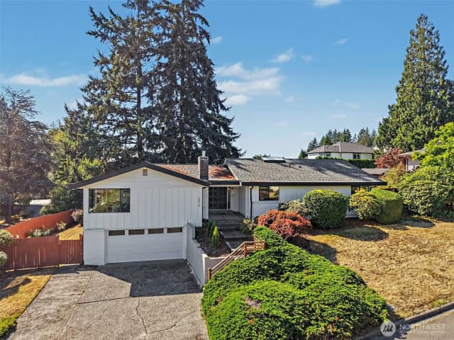 Property photo for 3414 166th Place Sw, Lynnwood