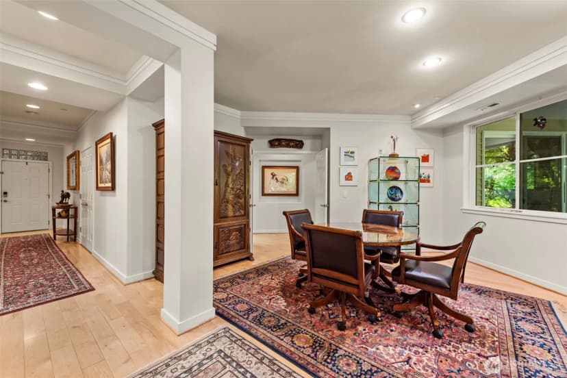 Property photo for 1805 134th Avenue Se #10, Bellevue photo 12