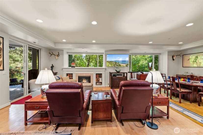 Property photo for 1805 134th Avenue Se #10, Bellevue photo 6