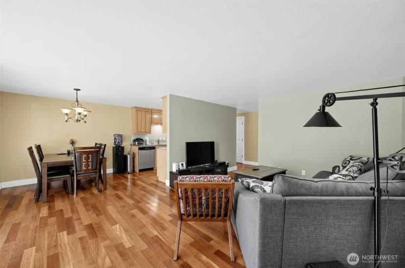 Property photo for 1450 Alameda Avenue W #1, Fircrest photo 9