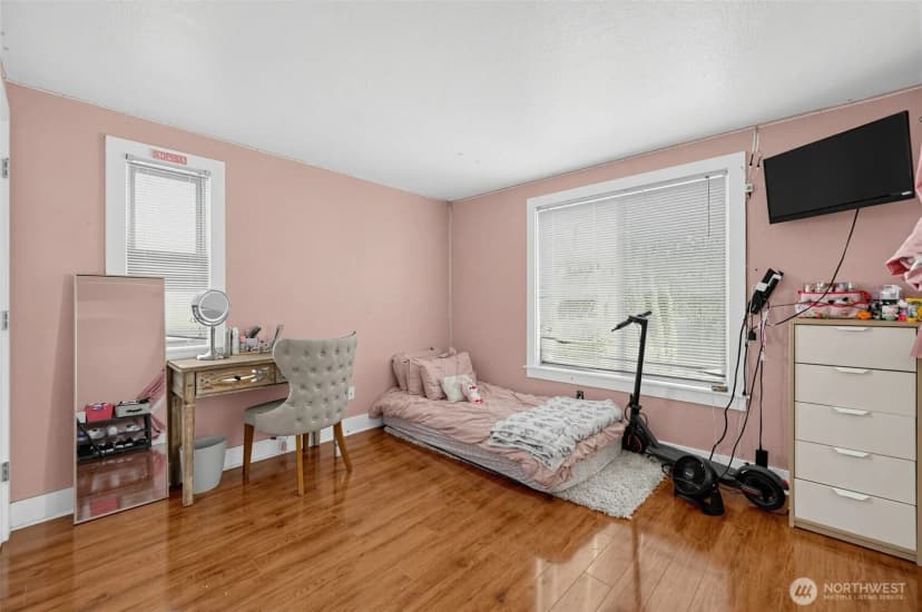 Property photo for 1450 Alameda Avenue W #1, Fircrest photo 19