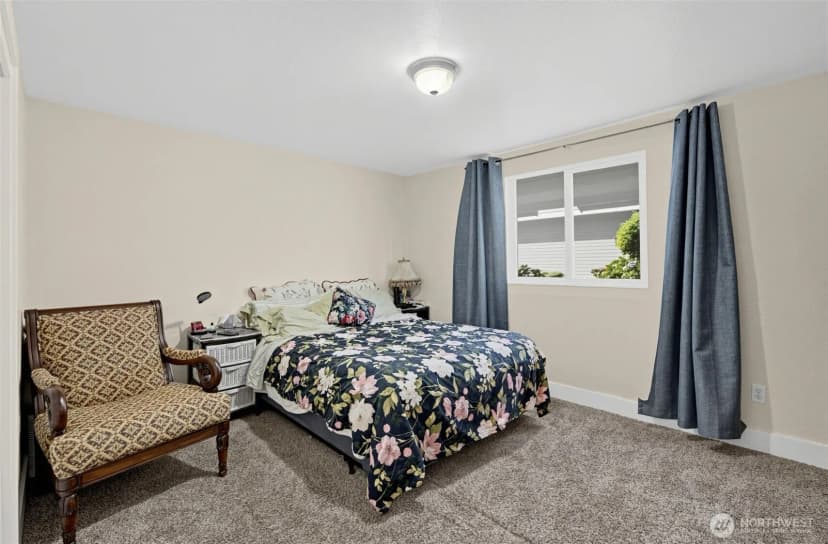Property photo for 1450 Alameda Avenue W #1, Fircrest photo 17
