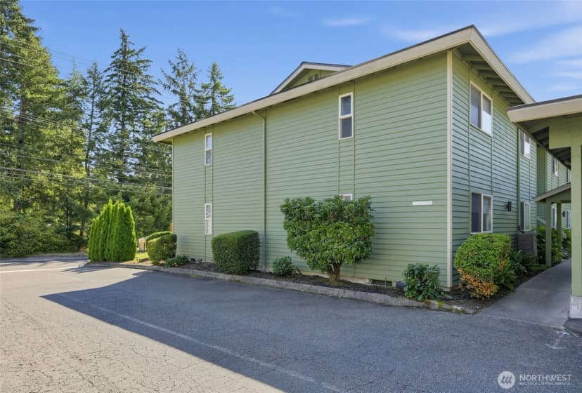 Property photo for 1450 Alameda Avenue W #1, Fircrest photo 30