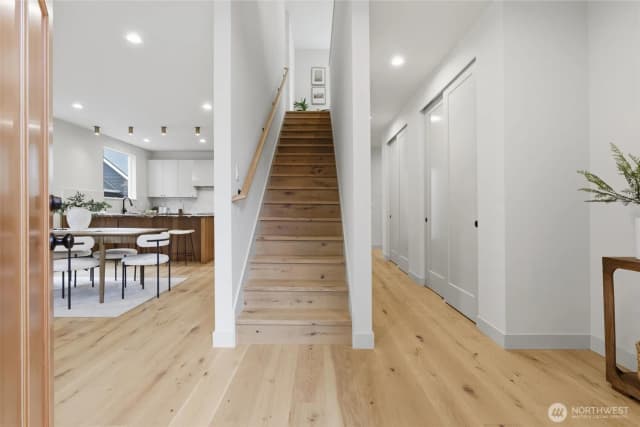 Property photo for 11739 40th Avenue Ne #a, Seattle photo 3