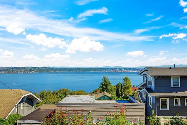 Property photo for 3809 N Adams Street, Tacoma photo 2