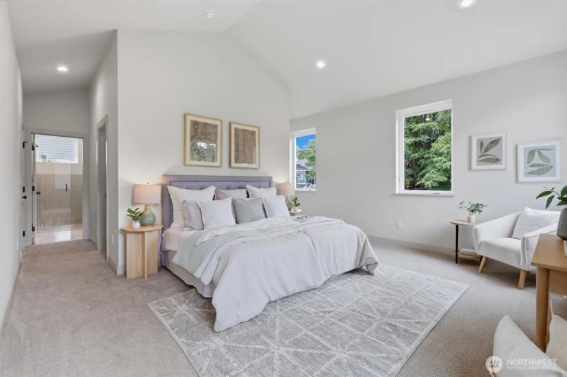 Property photo for 11737 40th Avenue Ne #a, Seattle photo 16