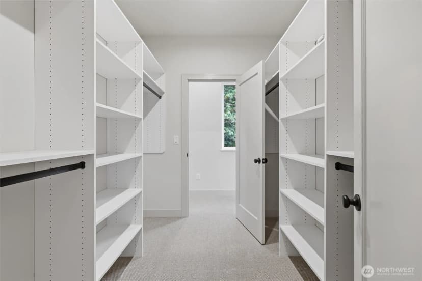 Property photo for 11737 40th Avenue Ne #a, Seattle photo 19