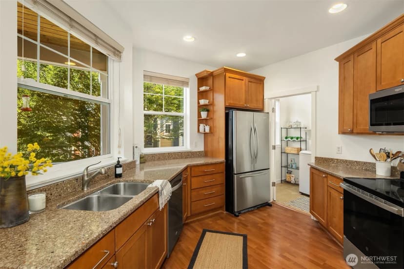 Property photo for 5958 31st Avenue Sw, Seattle photo 16