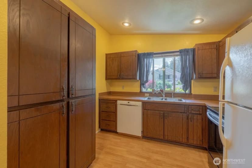Property photo for 1115 W Hazel Street, Port Angeles photo 11