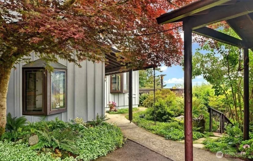 Property photo for 5112 Sw 311th Place, Federal Way photo 2