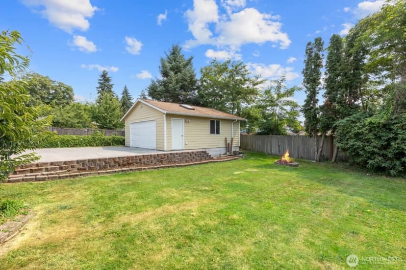 Property photo for 4832 188th Street Sw, Lynnwood photo 24