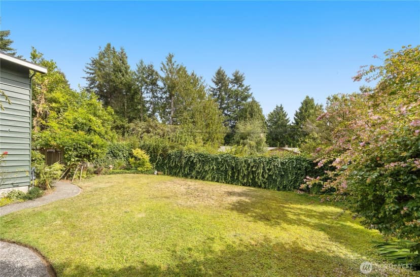 Property photo for 6039 Ne 202nd Street, Kenmore photo 32