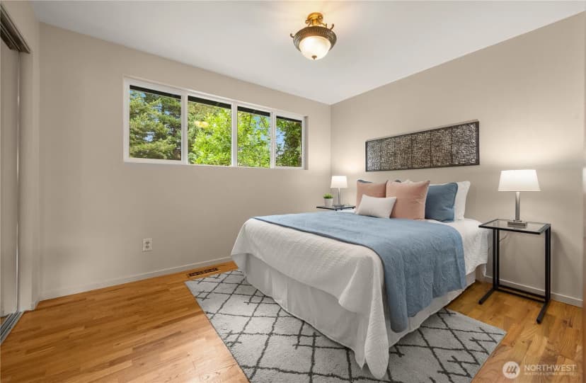 Property photo for 6039 Ne 202nd Street, Kenmore photo 18