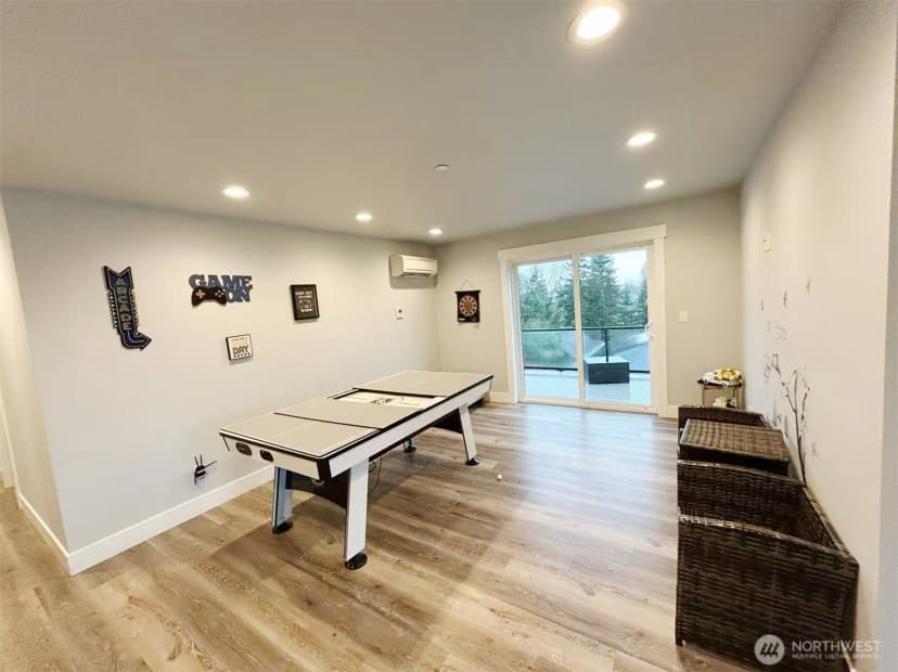Property photo for 3621 Lincoln Avenue Ne, Renton photo 21
