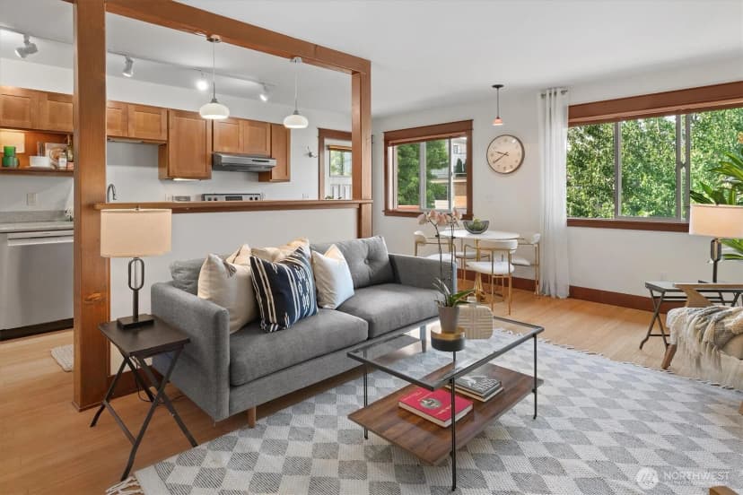 Property photo for 461 N 45th Street #unit 6, Seattle photo 10