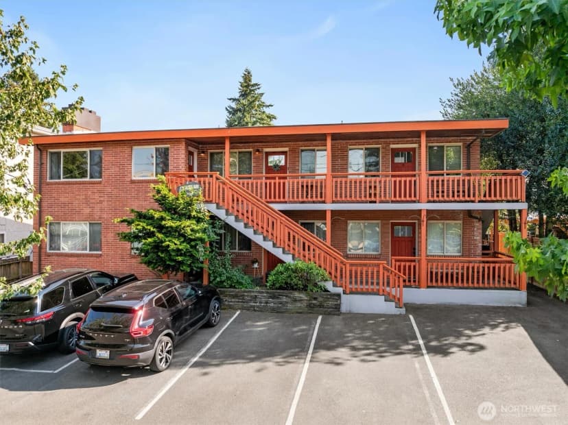 Property photo for 461 N 45th Street #unit 6, Seattle photo 15