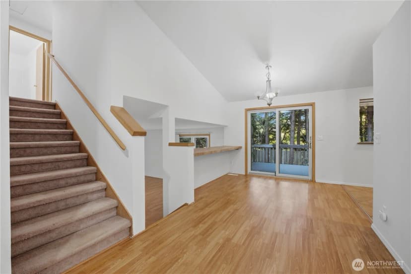 Property photo for 8716 17th Street Ne, Lake Stevens photo 6