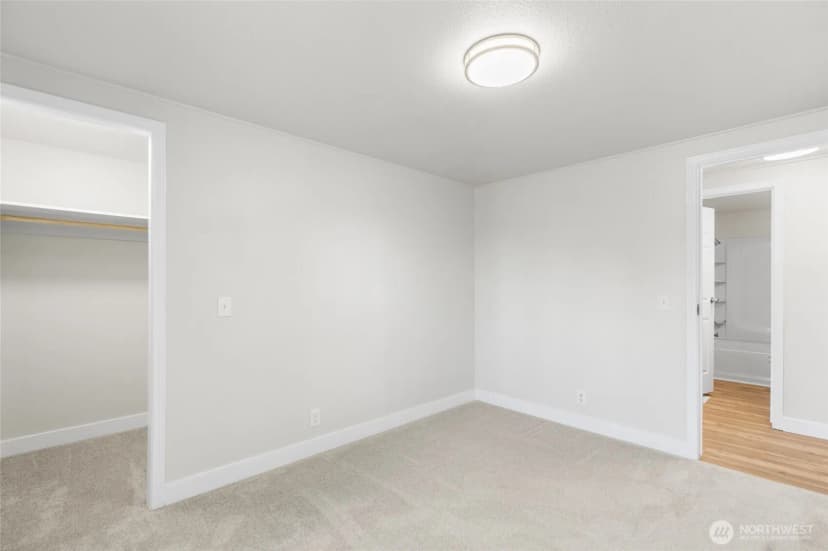 Property photo for 1004 Diane Avenue, Oak Harbor photo 28