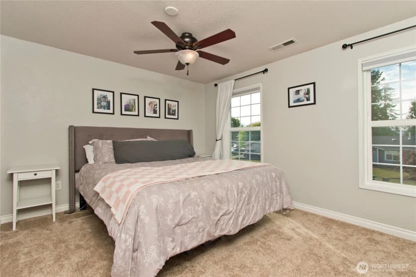 Property photo for 2871 Initial Avenue, Enumclaw photo 8