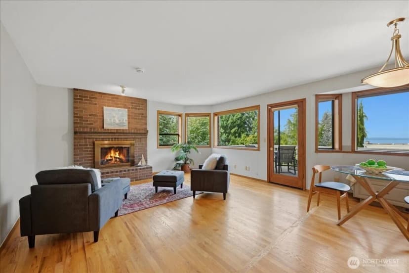 Property photo for 15508 72nd Avenue W, Edmonds photo 6