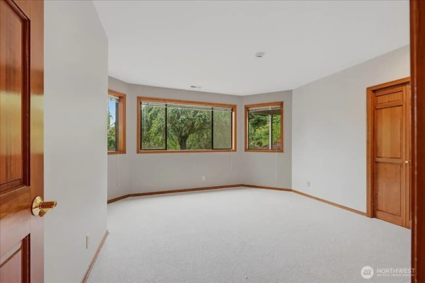 Property photo for 15508 72nd Avenue W, Edmonds photo 31
