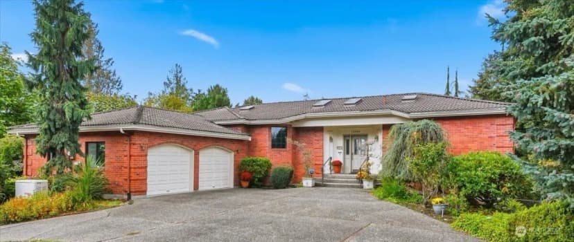 Property photo for 15508 72nd Avenue W, Edmonds photo 2