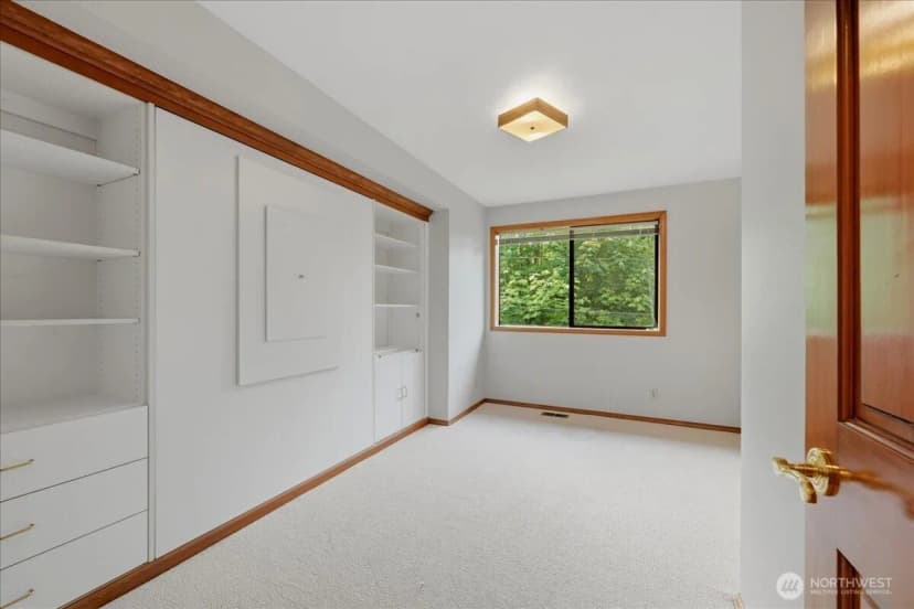 Property photo for 15508 72nd Avenue W, Edmonds photo 23