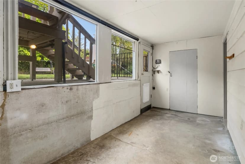 Property photo for 1561 S Macarthur Street, Tacoma photo 33