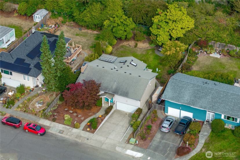 Property photo for 1561 S Macarthur Street, Tacoma photo 3