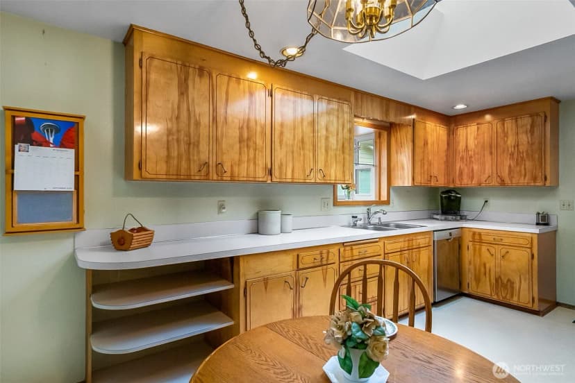 Property photo for 2924 91st Street Se, Everett photo 12
