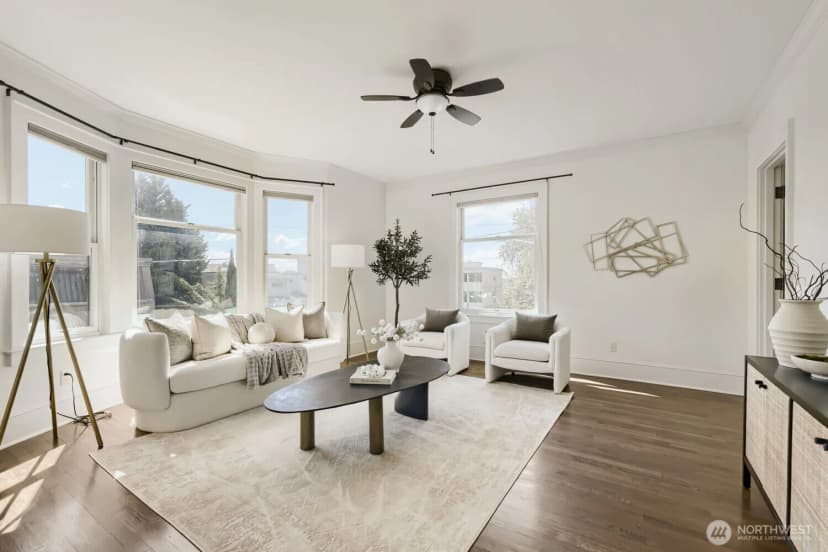 Property photo for 317 Lakeside Avenue S #3, Seattle photo 2