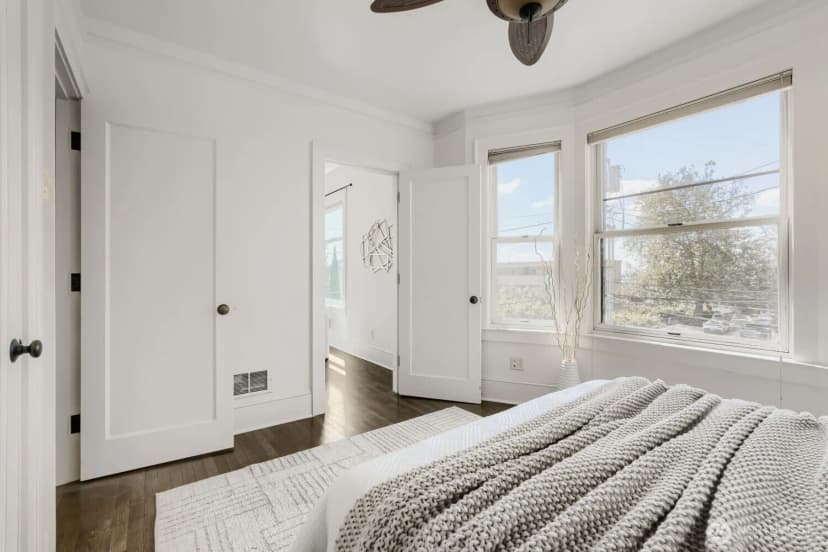 Property photo for 317 Lakeside Avenue S #3, Seattle photo 18
