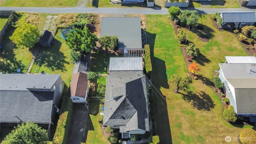 Property photo for 922 6th Avenue Sw, Puyallup photo 20