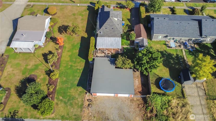 Property photo for 922 6th Avenue Sw, Puyallup photo 21