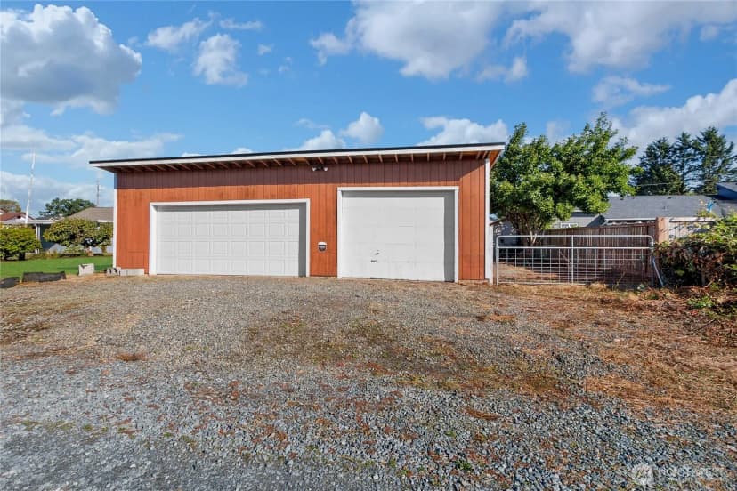 Property photo for 922 6th Avenue Sw, Puyallup photo 19