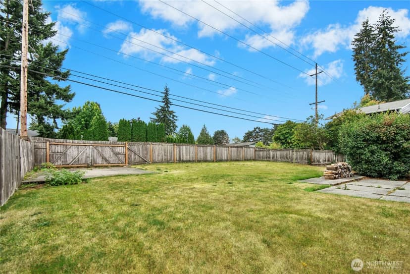 Property photo for 4010 227th Place Sw, Mountlake Terrace photo 23