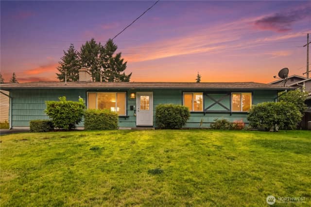 Property photo for 4010 227th Place Sw, Mountlake Terrace