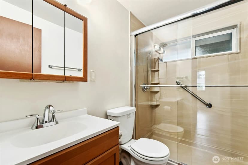 Property photo for 4010 227th Place Sw, Mountlake Terrace photo 16