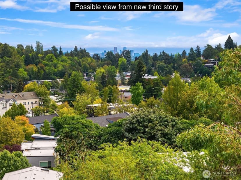 Property photo for 440 26th Avenue E, Seattle photo 17