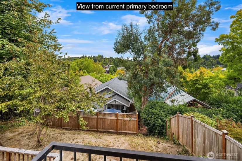 Property photo for 440 26th Avenue E, Seattle photo 15