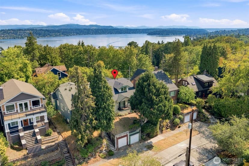 Property photo for 1712 30th Avenue S, Seattle photo 35