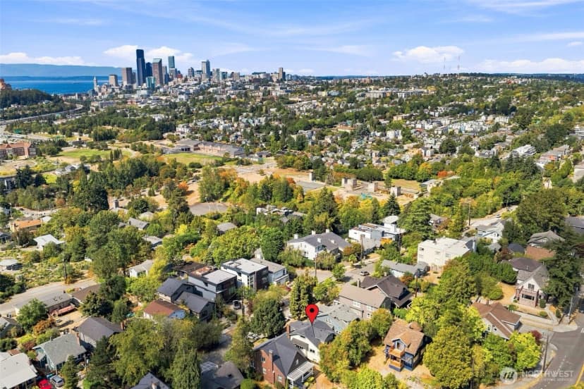 Property photo for 1712 30th Avenue S, Seattle photo 33