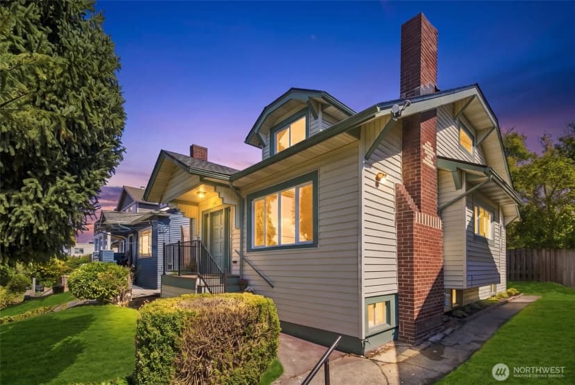 Property photo for 1712 30th Avenue S, Seattle