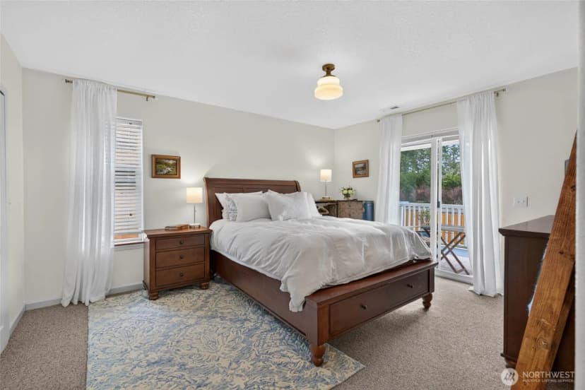 Property photo for 2710 N Sea Crest Avenue, Long Beach photo 12