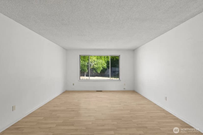Property photo for 7515 97th Avenue Sw, Lakewood photo 9