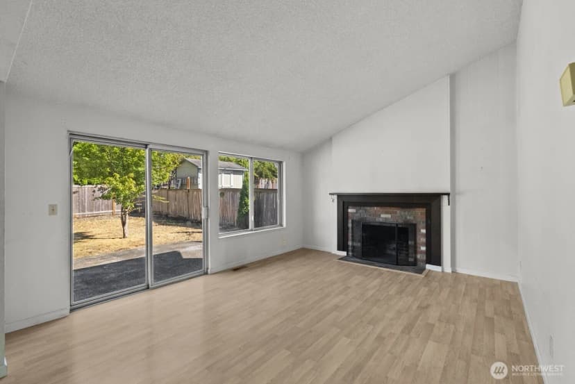 Property photo for 7515 97th Avenue Sw, Lakewood photo 16