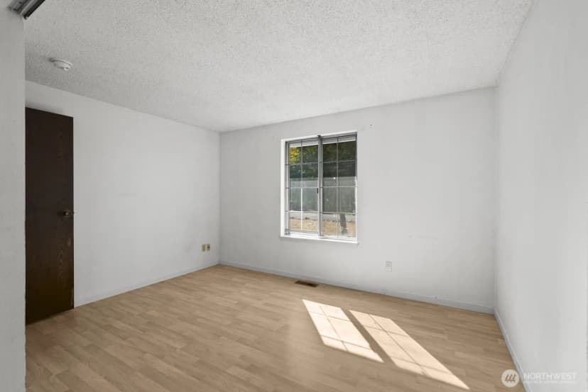 Property photo for 7515 97th Avenue Sw, Lakewood photo 22